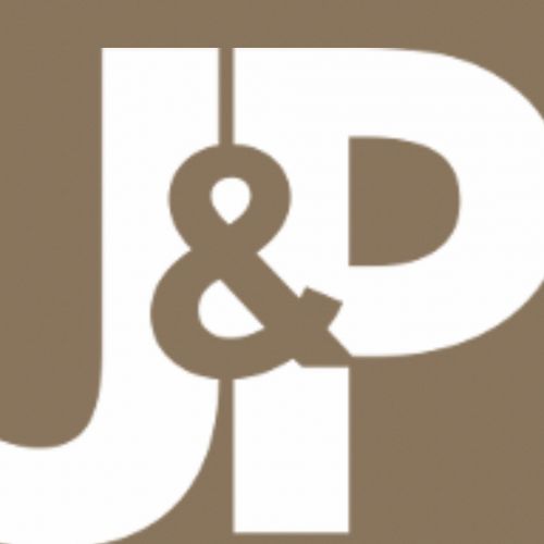 Rumia - schody drewniane na konstrukcji drewnianej